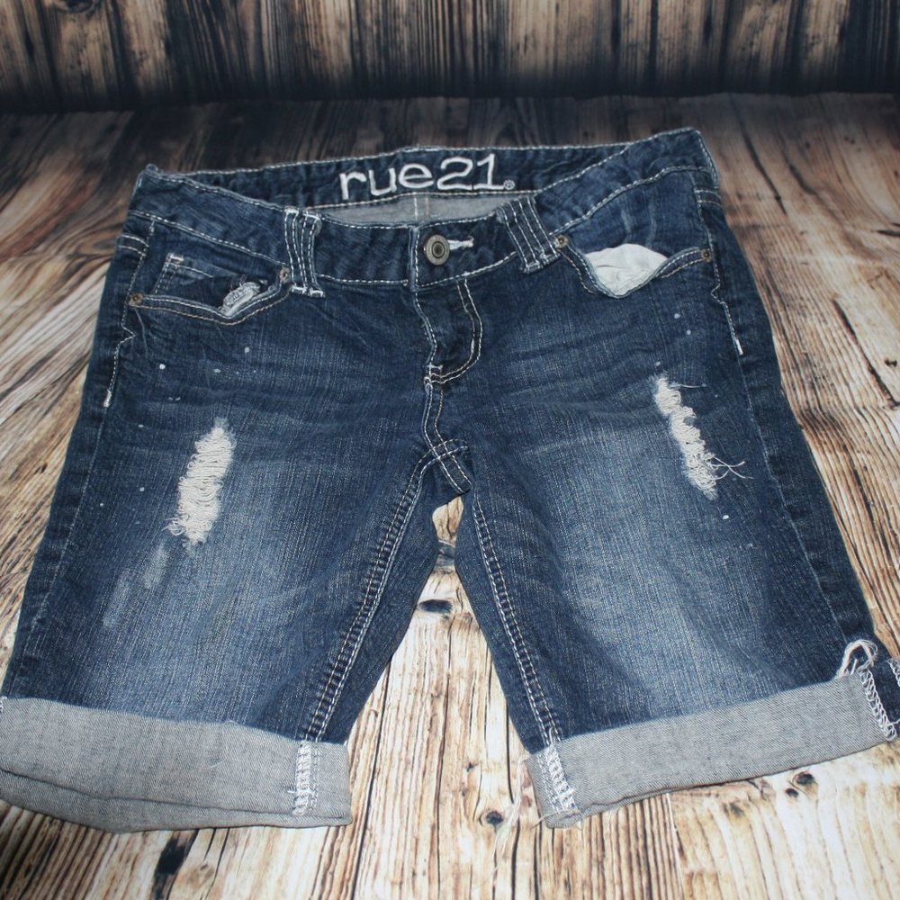 RUE21 5/6 Dark Wash Distressed Jean Shorts